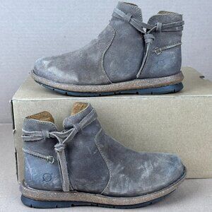 Born Women’s Ankle Boots Suede Leather Gray Size US 6.5/EU 37Comfort Casual NWOB